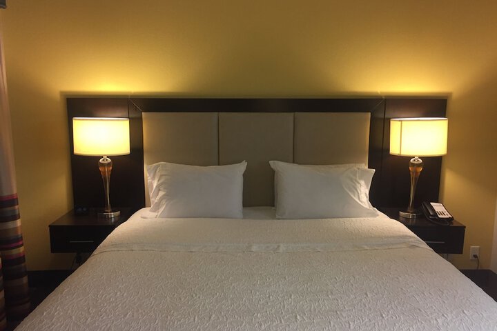 Room 74 of 118