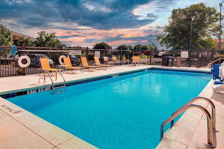 Fairfield by Marriott Inn & Suites Anniston Oxford