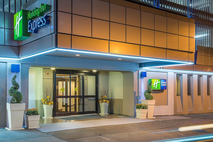 Hotel 3 of 49