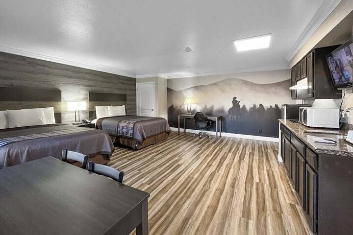 Room 11 of 30