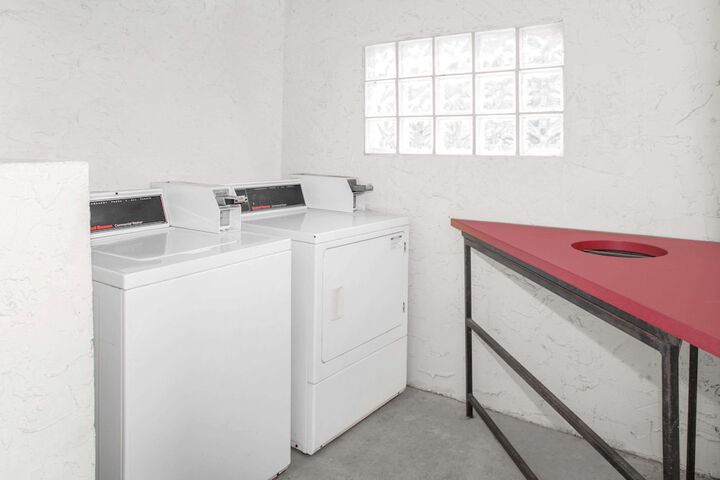Room 14 of 17