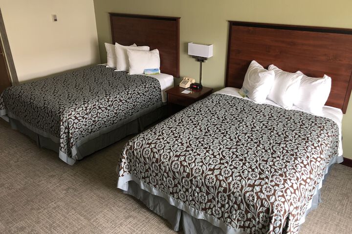 Room 14 of 27