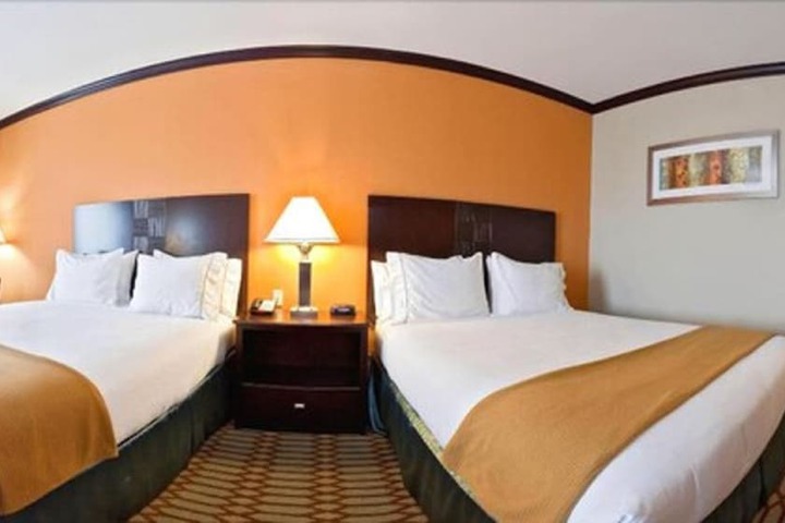 Holiday Inn Express Hotel & Suites Corpus Christi-Portland by IHG