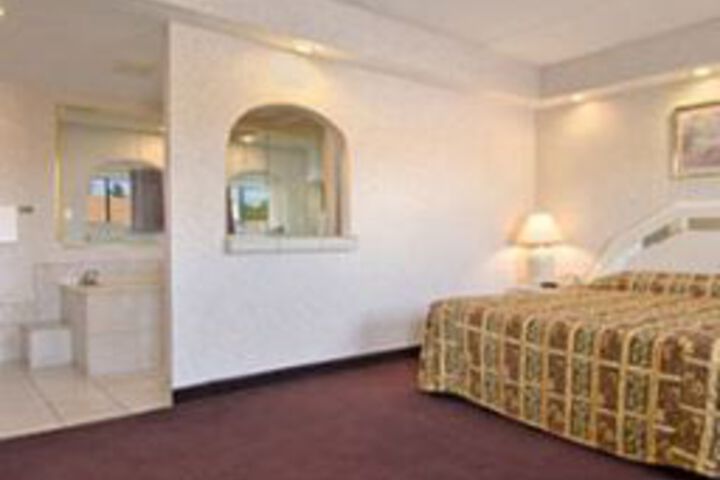 Economy Inn