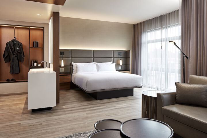 Room 26 of 59