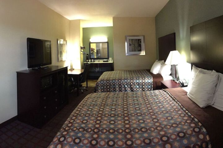 Room 21 of 40