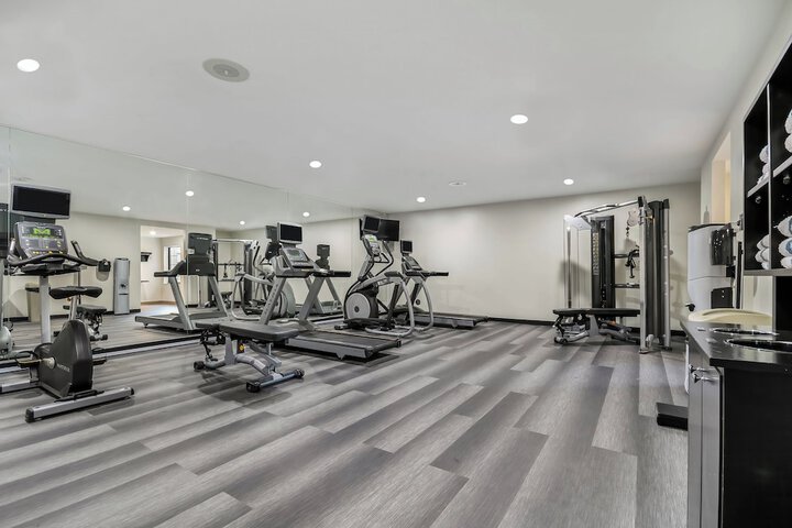 Staybridge Suites Toledo - Maumee by IHG