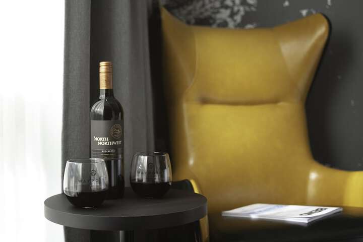 Waypoint Hotel