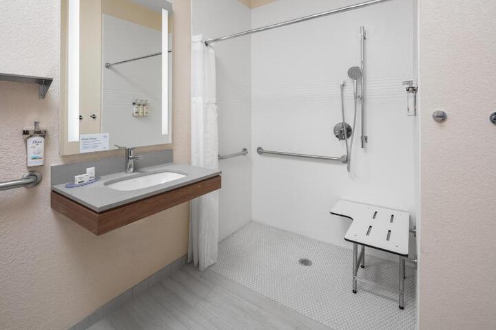 Candlewood Suites St. Robert by IHG
