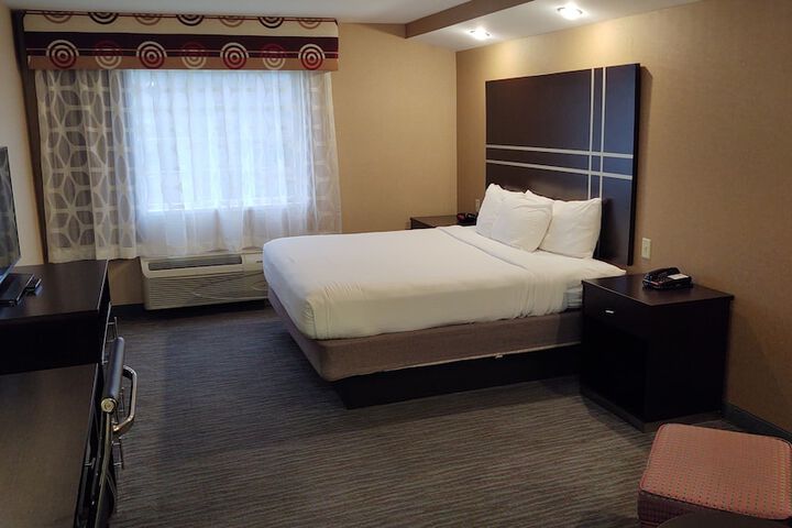 Room 17 of 25