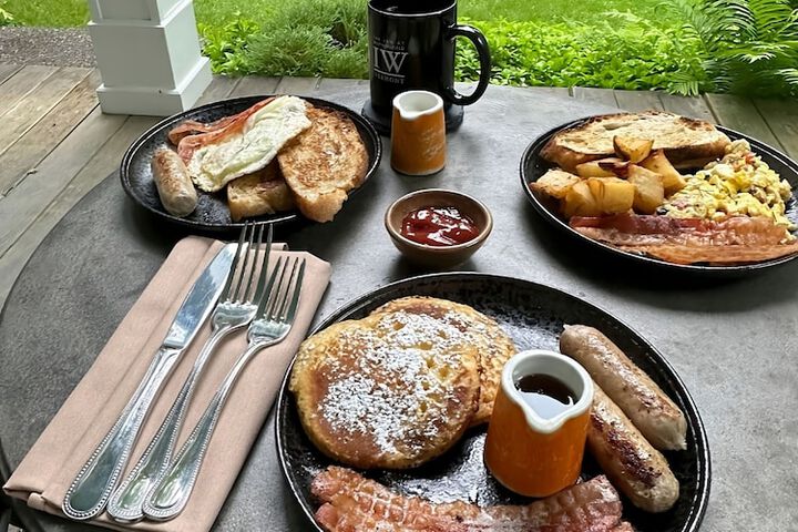 Breakfast/Coffee Service 25 of 29