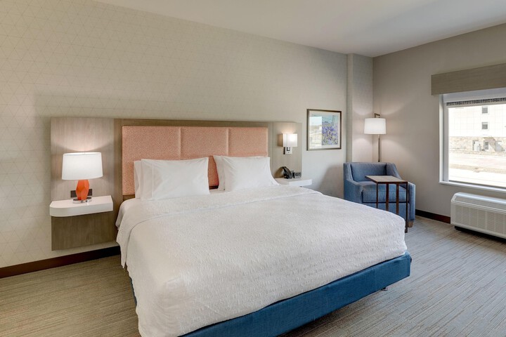 Hampton Inn & Suites Weatherford