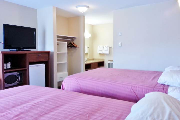 Room 35 of 60