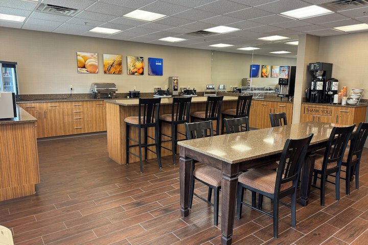 Comfort Inn Huntington near University area