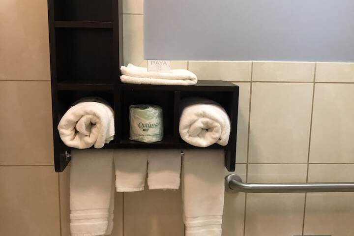 Room 15 of 29