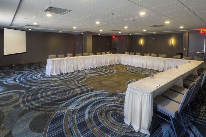DoubleTree by Hilton Hotel Niagara Falls New York