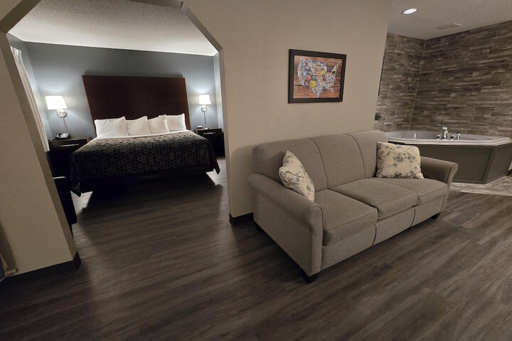Room 29 of 32