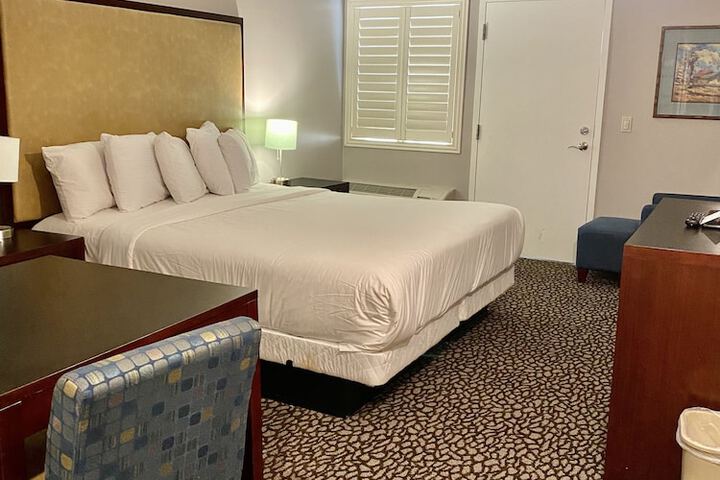 Room 20 of 62