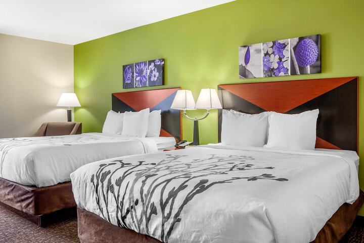 Sleep Inn & Suites Milwaukee Airport