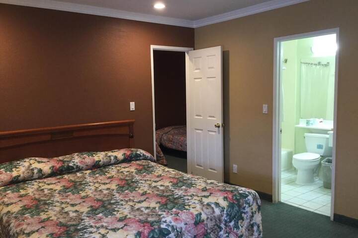 Room 17 of 67