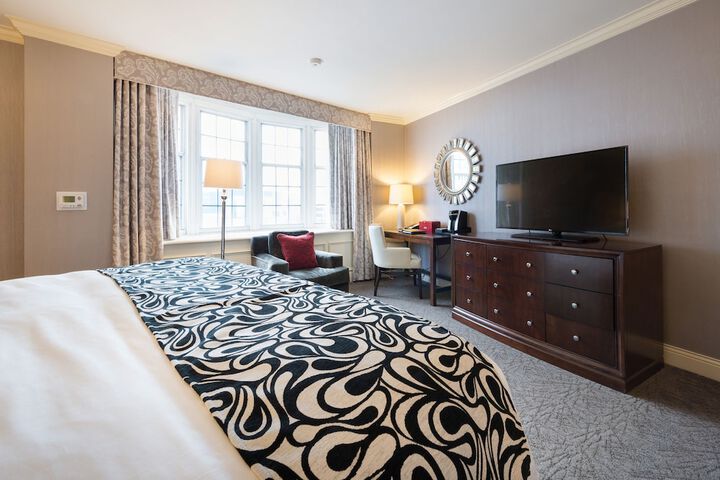 Room 28 of 75