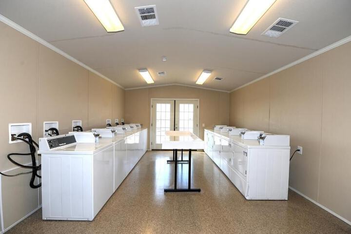 Instalodge Hotel & Suites