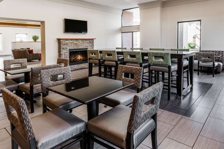 Wingate by Wyndham Canton / Hall of Fame