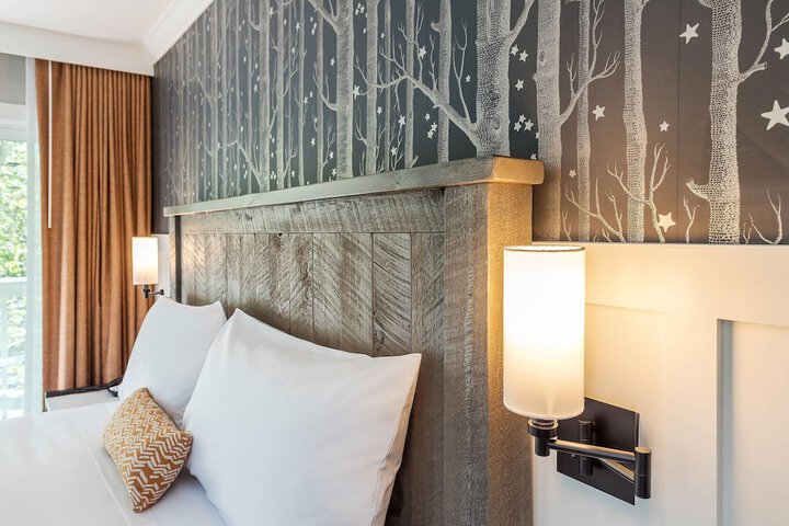 UpValley Inn & Hot Springs Napa Valley an Ascend Collection Hotel
