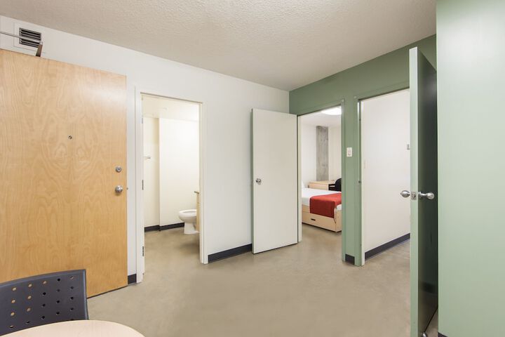 Room 63 of 80