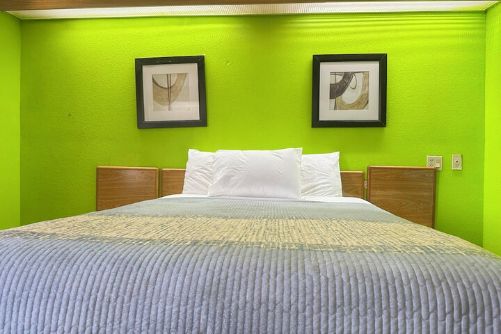 Classic Inn by Townhouse American Way Memphis I 240