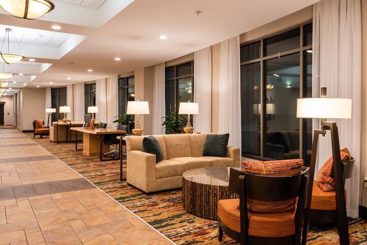 Hotel 4 of 64