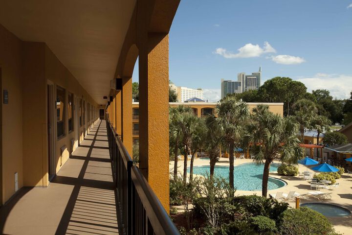 Hotel 4 of 29