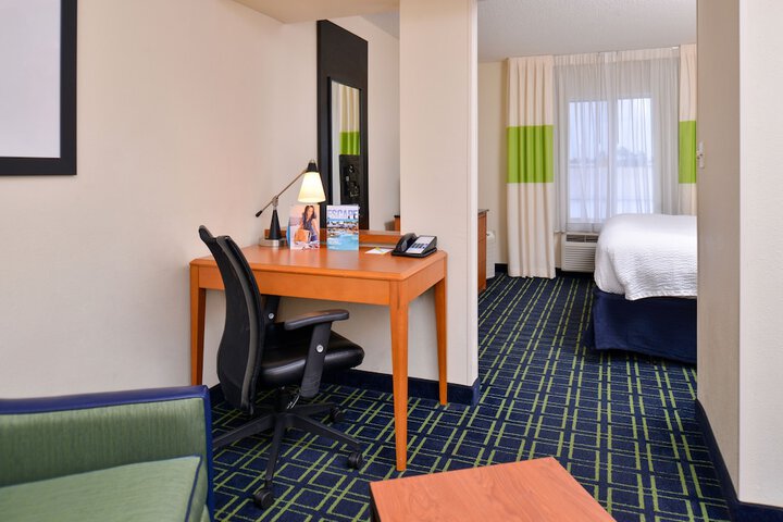 Room 21 of 40