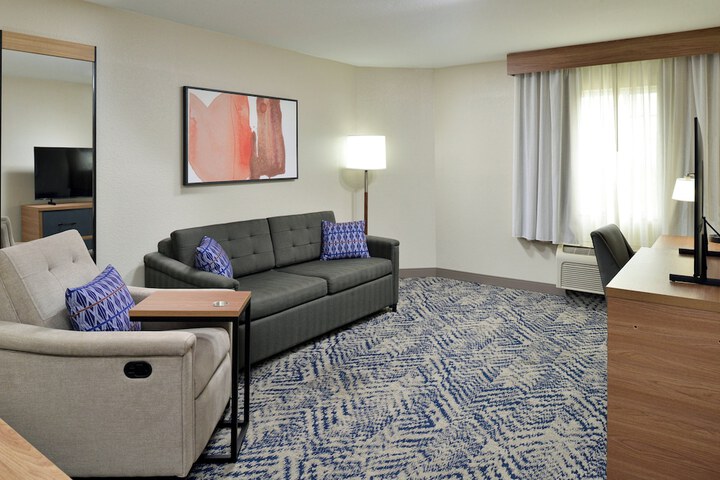 Room 54 of 64