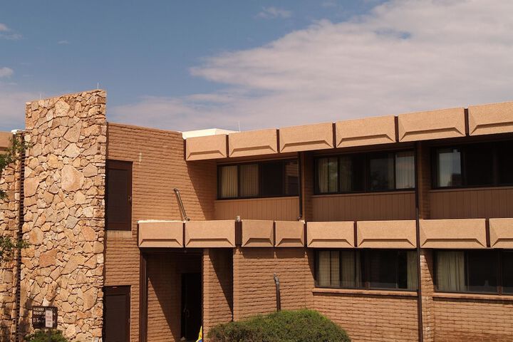 Kachina Lodge - Inside the Park