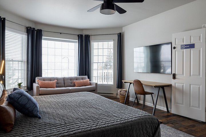 Room 54 of 150