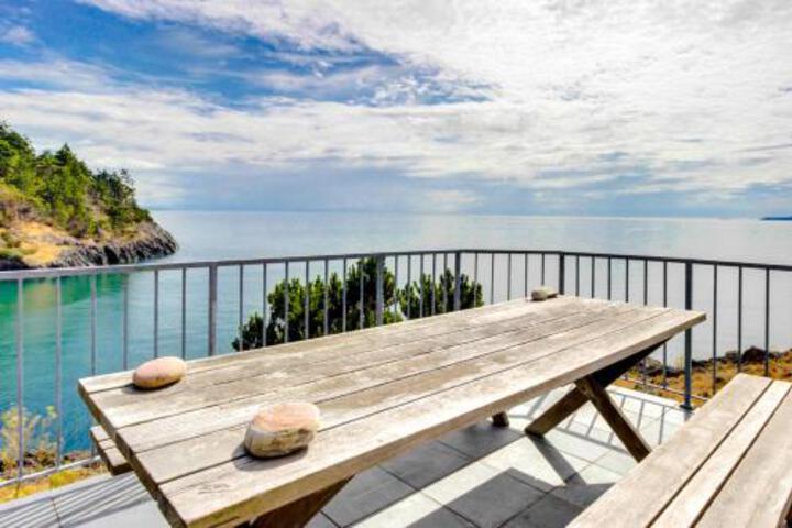 Seascape Panorama House