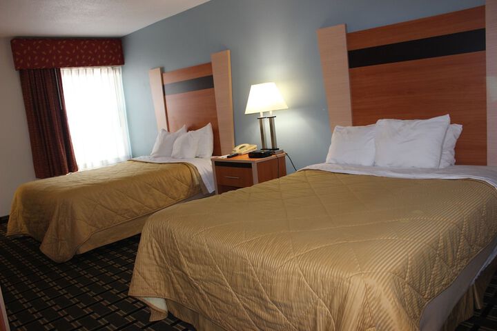 Room 20 of 36