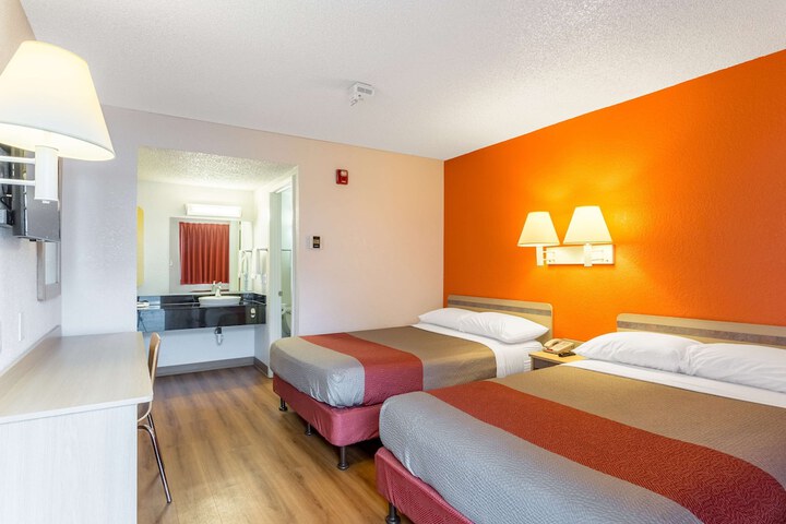 Room 20 of 30