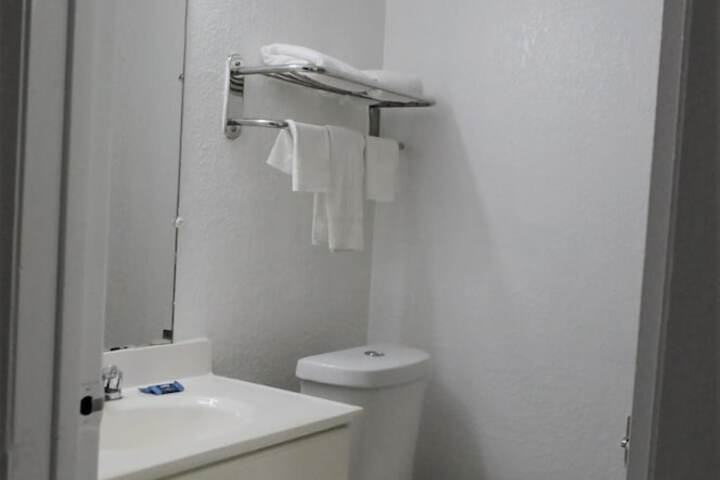 Room 37 of 46