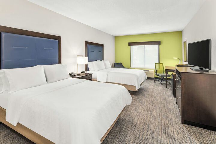 Holiday Inn Express & Suites Wilmington-Newark by IHG
