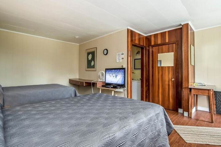 Room 40 of 79