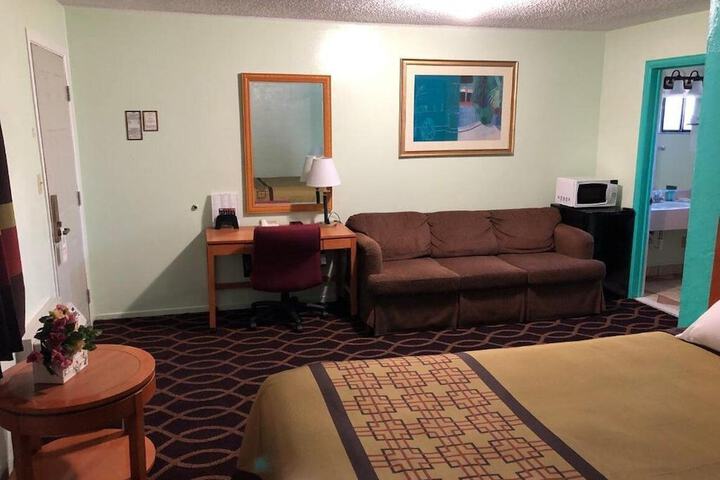 Klamath Motor Lodge