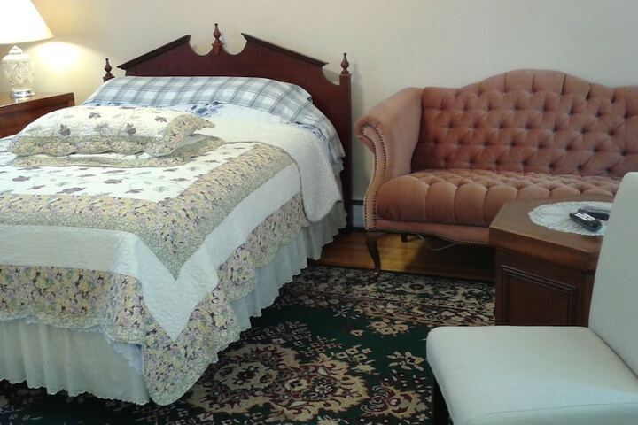 Glory Inn Downtown Moncton