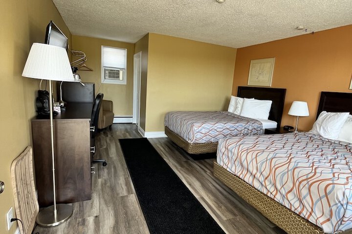 Room 20 of 26