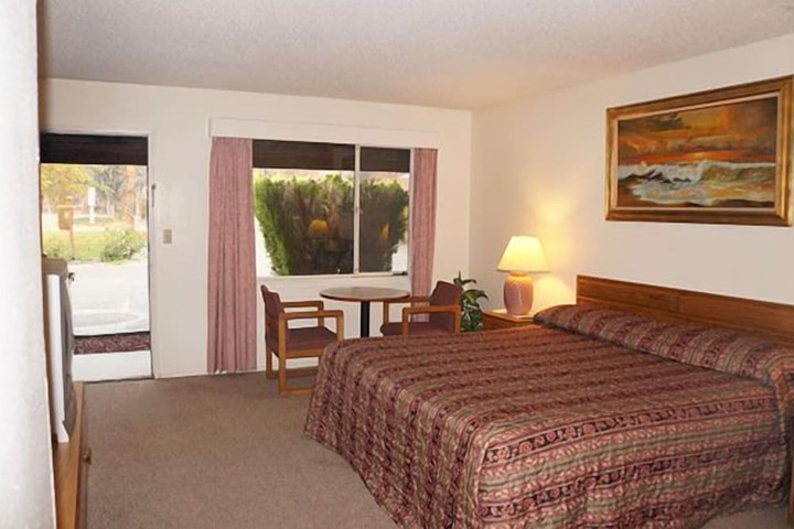 Blue Gum Motel