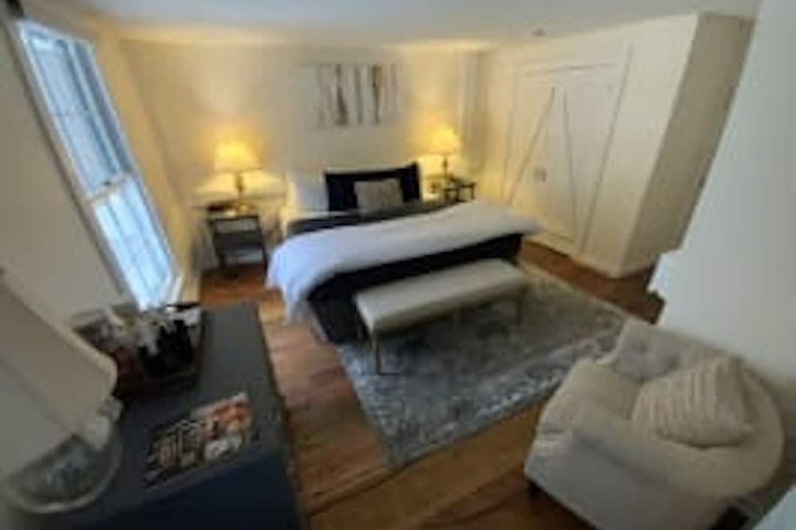 Room 21 of 63