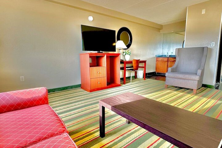 Room 19 of 41