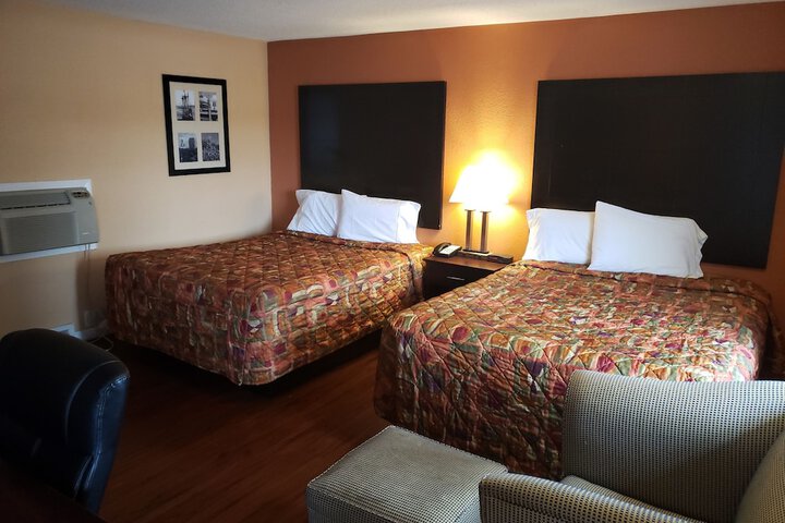 Room 10 of 10