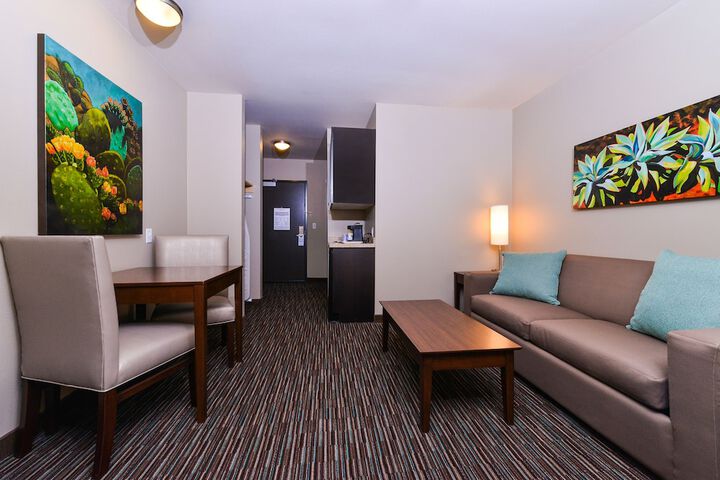 Room 47 of 84